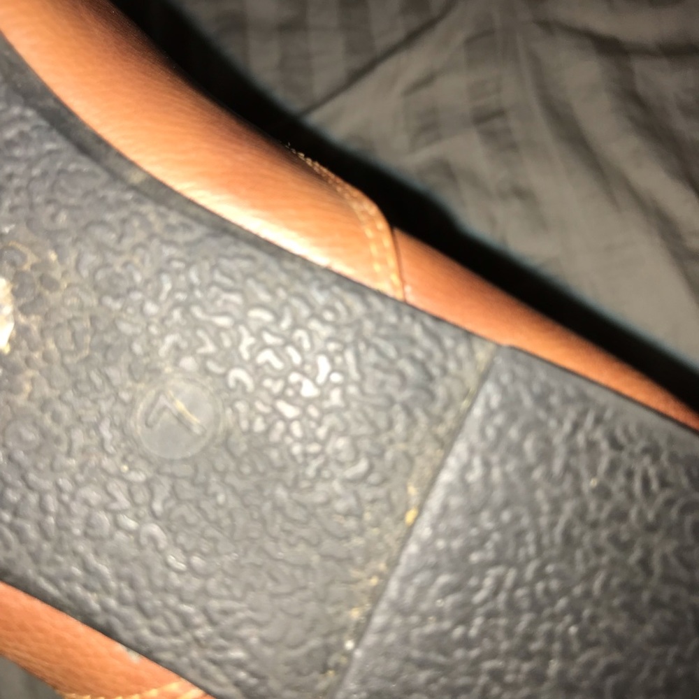 Cute boots! - Picture 4 of 4